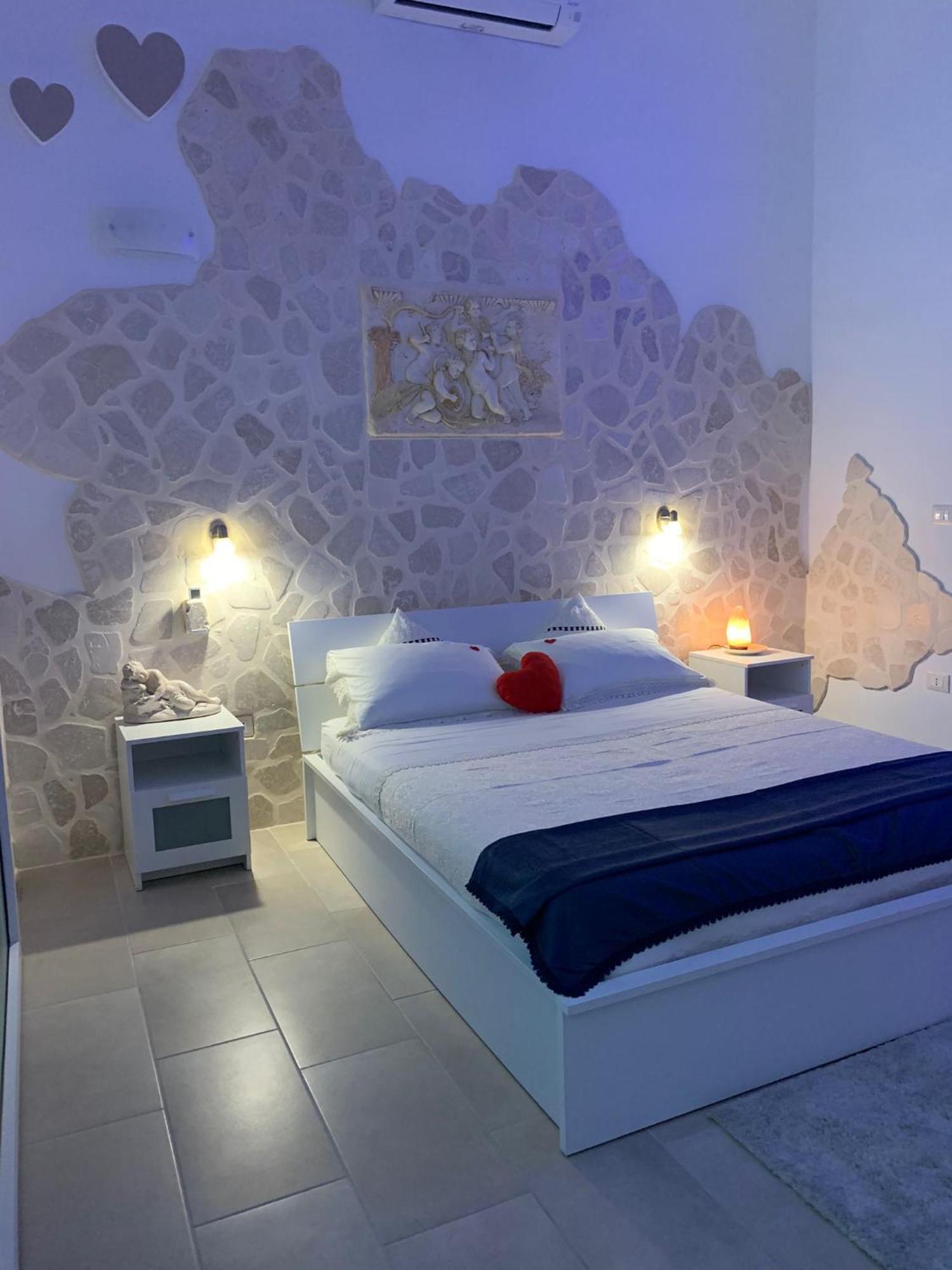 V&M Suite Con Jacuzzi Ostuni Ngoại thất bức ảnh