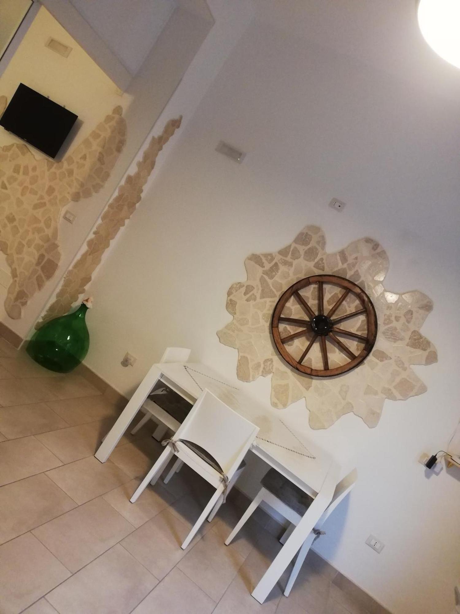 V&M Suite Con Jacuzzi Ostuni Phòng bức ảnh