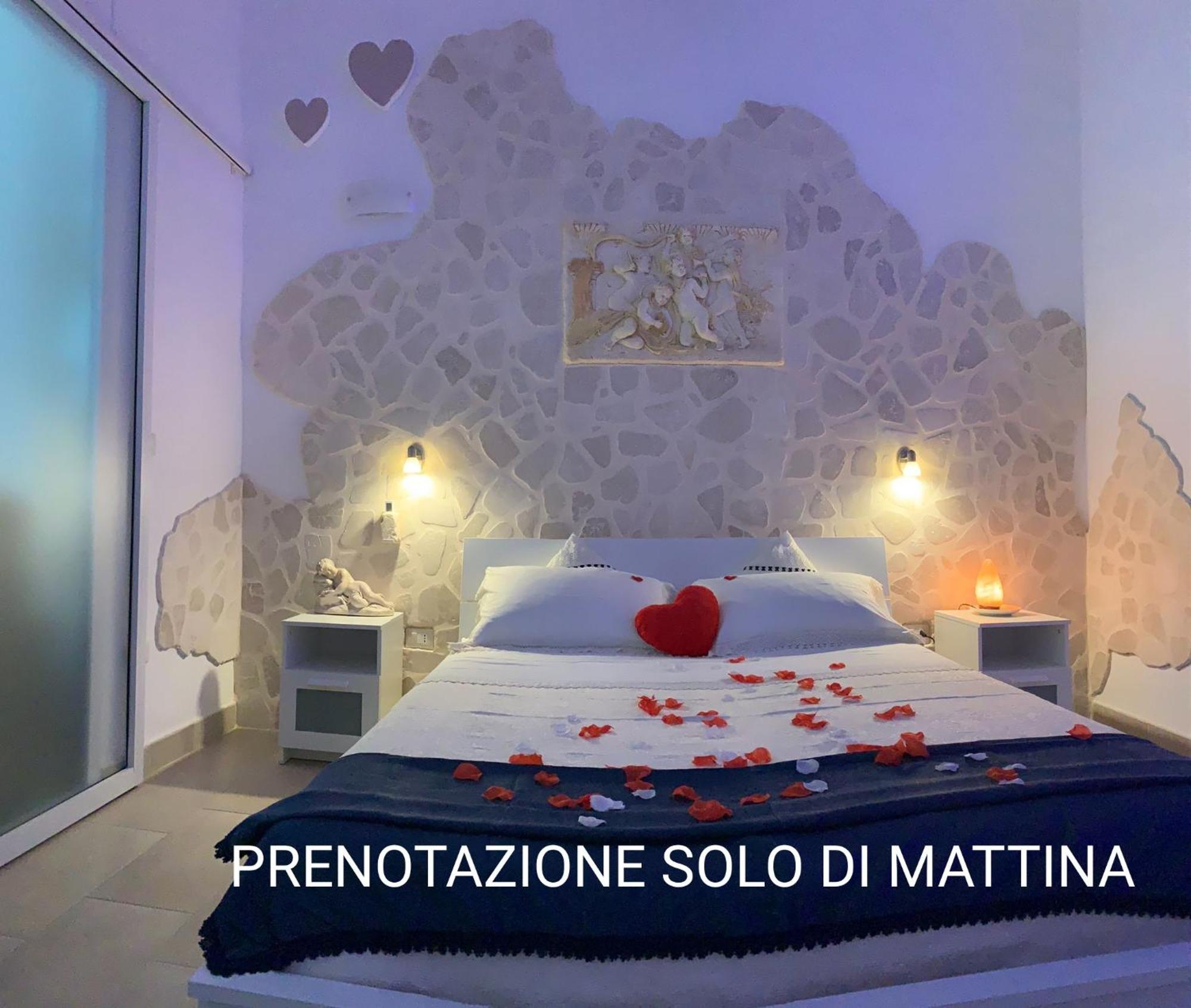 V&M Suite Con Jacuzzi Ostuni Phòng bức ảnh